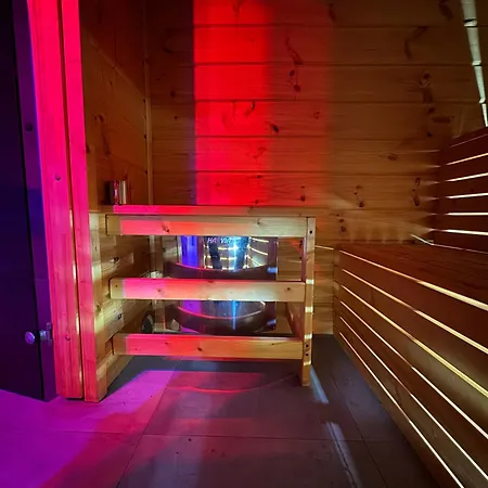 #4 B2 Z Basenem I Strefa Apartmán Sosnówka