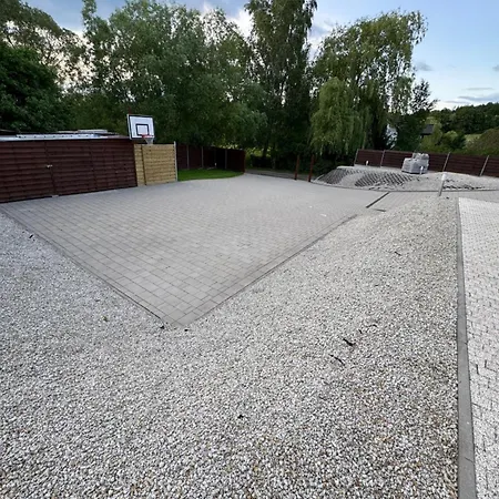 B2 Basen I Lägenhet Sosnówka