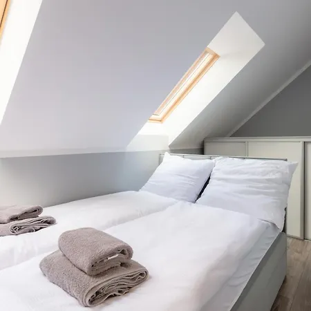 #4 B2 Z Basenem I Strefa Apartmán Sosnówka