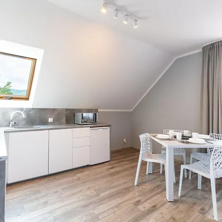 #4 B2 Z Basenem I Strefa Apartmán *